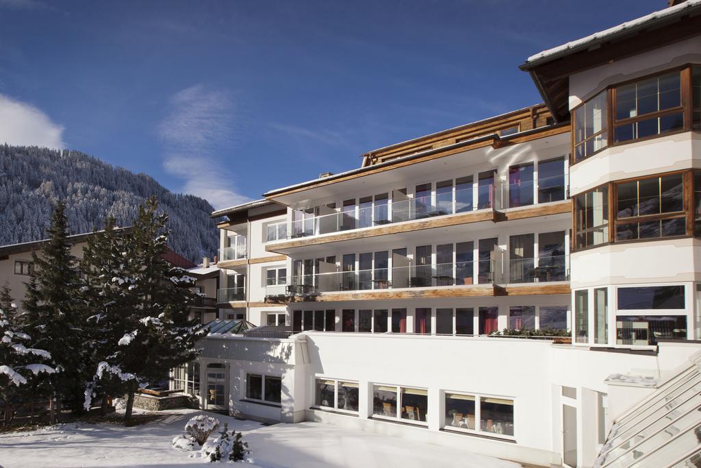 Alpin Art & Spa Hotel Naudererhof Superior ナウダース エクステリア 写真